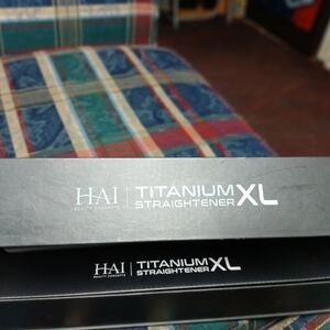 HAI Titanium XL Straightener